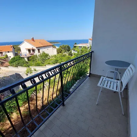 Apartment Black Primosten