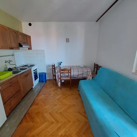 Black Apartment Primosten